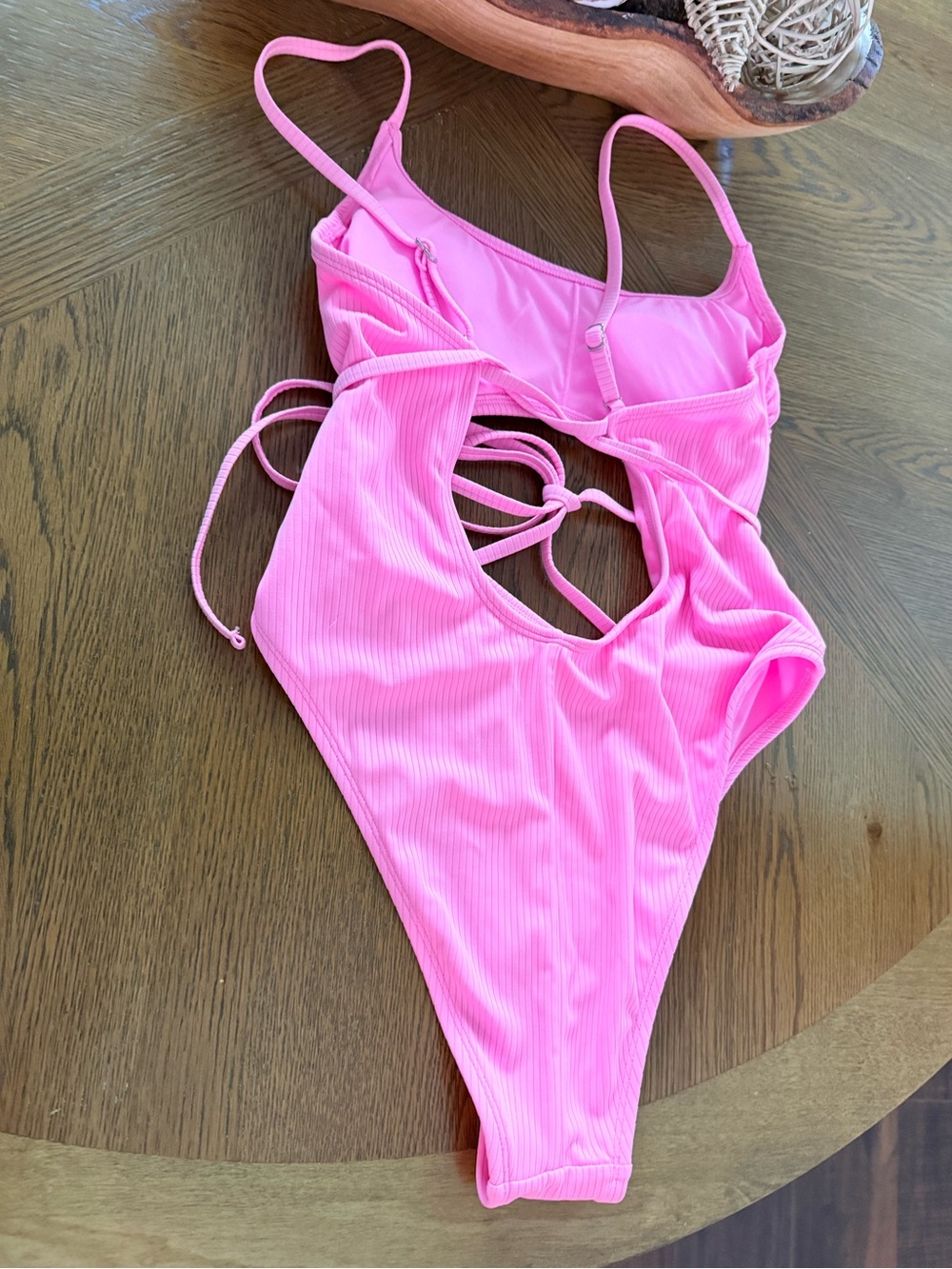 Wild Fable Pink Cutout One-Piece Swimsuit Size Small - Picture 8 of 10